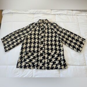 Vintage Woven Black and White Houndstooth Jacket